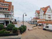 Apartment in De Haan near Belle Epoque Beach Apartment in De Haan near Belle Epoque Beach