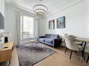 INTUITION - 2 pieces - Cannes Carre d or