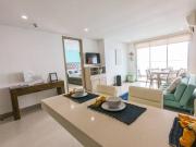 PHENOMENAL 2 Bedroom Suite with oceanview balcony!