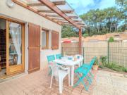 Holiday Home Les Maisons du Lac by Interhome