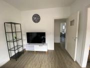 Große Wohnung mit Balkon-Zentrum