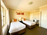 Sundowner Motel Hotel