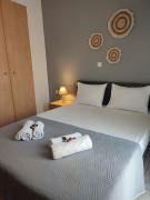 One Bedroom Flat 300m from Sea