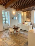Une Nuit en Provence Appartement Authentique