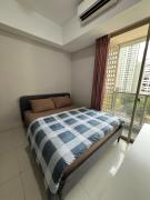 Cozy Apartment connected to mall by Lexington