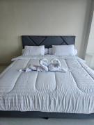 Green Sedayu Apartment Family Suite by Ellison