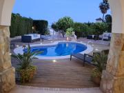SUMMER OFFERS! Fabulous Luxury Villa near the Beach Sleeps 8