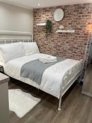 the manchester signature studio A