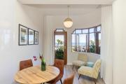On the Beach in Camps Bay - fully equipped 2 bedroom apartment