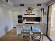 Townhouse with jacuzzi, sauna, beach and barbeque