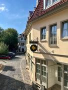 Ferienwohnung Schildblick Modernes Apartment direkt in der Altstadt von Erfurt nahe der Krämerbrücke - beste Innenstadtlage
