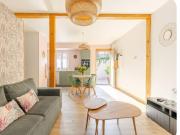 Stunning Apartment in heart of Dambach La Ville