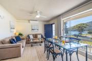 Shoal Towers 5, 11 Shoal Bay Rd - Air Conditioned, WiFi - fantastic location with water views