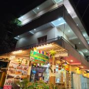 Sri Murugan Beach Paradise Hotel