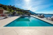 Apartments Klis -Two-Bedroom Apartment with Terrace
