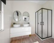 Stylish Retreat Garden Oasis