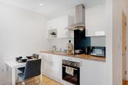 New! Media City 1BR Free WIFI