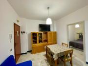 Top Isola delle Femmine Top Isola delle Femmine