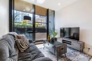 Charming Escape in St Kilda Cosy Apt