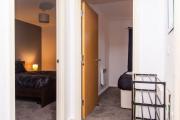 Luxury 2BR Near MCR City and Etihad Stadium