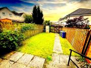 Glasgow Central - Entire house - Free Parking , Free super fast Wifi , Private garden & Parking security