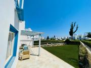 Mountain view - Ground Seaview 3Br Chalet Direct to pool