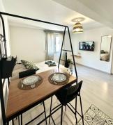 Studio Gare entièrement Rénové, Wi-Fi,Tram, 15 min des Plages