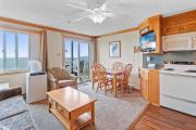 ML254 EZ Slope Access 1BR 1BA Close to Village EZ Parking WiFi clean