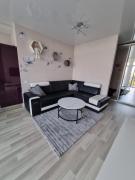 Salnas rezidence self check-in