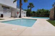 2 BEDROOMS NEXT TO THE BEACH&MIRAMAR SHOPPING CENTER-SWIMMING POOL-PARKINg