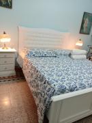 Appartamento-Casa Vacanze La Teresina Centralissima Tra Stazione Centrale e Aeroporto