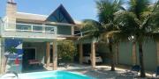Casa com piscina na Praia de Guaratuba