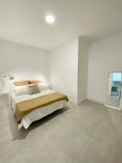 SHR047 Chic estudio en el centro de Nerja