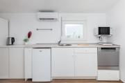 Malibu by halu! Seaside apartment in Perea