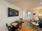 Charming Bi-Level Townhouse near Harvard & MIT