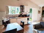 Charming Detached Cottage Near John Radcliffe Hospital Free Parking Self check-in Charming Detached Cottage Near John Radcliffe Hospital Free Parking Self check-in