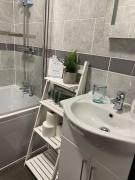 The Garden Apt Hot Tub - Westbrook Bay Beach - By Goldex Coastal Breaks