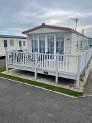 PG101 6 BERTH DELUXE ON THE GOLDEN PALM CHAPEL st LEONARD PG101