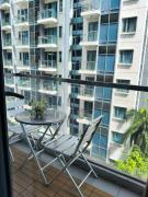 LDN 5J - Condotel Newport