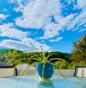 Belle maison avec vue sur la rivière