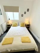 Cosy Central 2 En-suite Bedrooms Apartment Cosy Central 2 En-suite Bedrooms Apartment