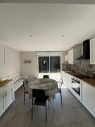 Top Saint-Genest-Lerpt