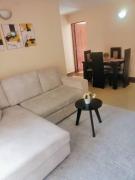 Lux Suites Makao Rossyln Apartments