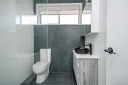 Top Adamstown