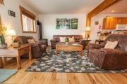 241 North Side Circle Unit A