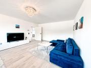 Moderne Blue-Night Apartment