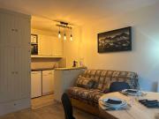 Studio skis aux pieds, 3 pers, centre Méribel, balcon, TV, fibre - FR-1-180-638