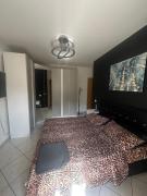 Appartamento grazioso con giardino