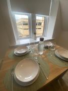 6 Smithhills - Sleeps 3 Central Excellent Transport Links Glasgow & Airport