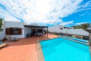 Villa Maderita - Lovely 3 bed villa in Playa Blanca